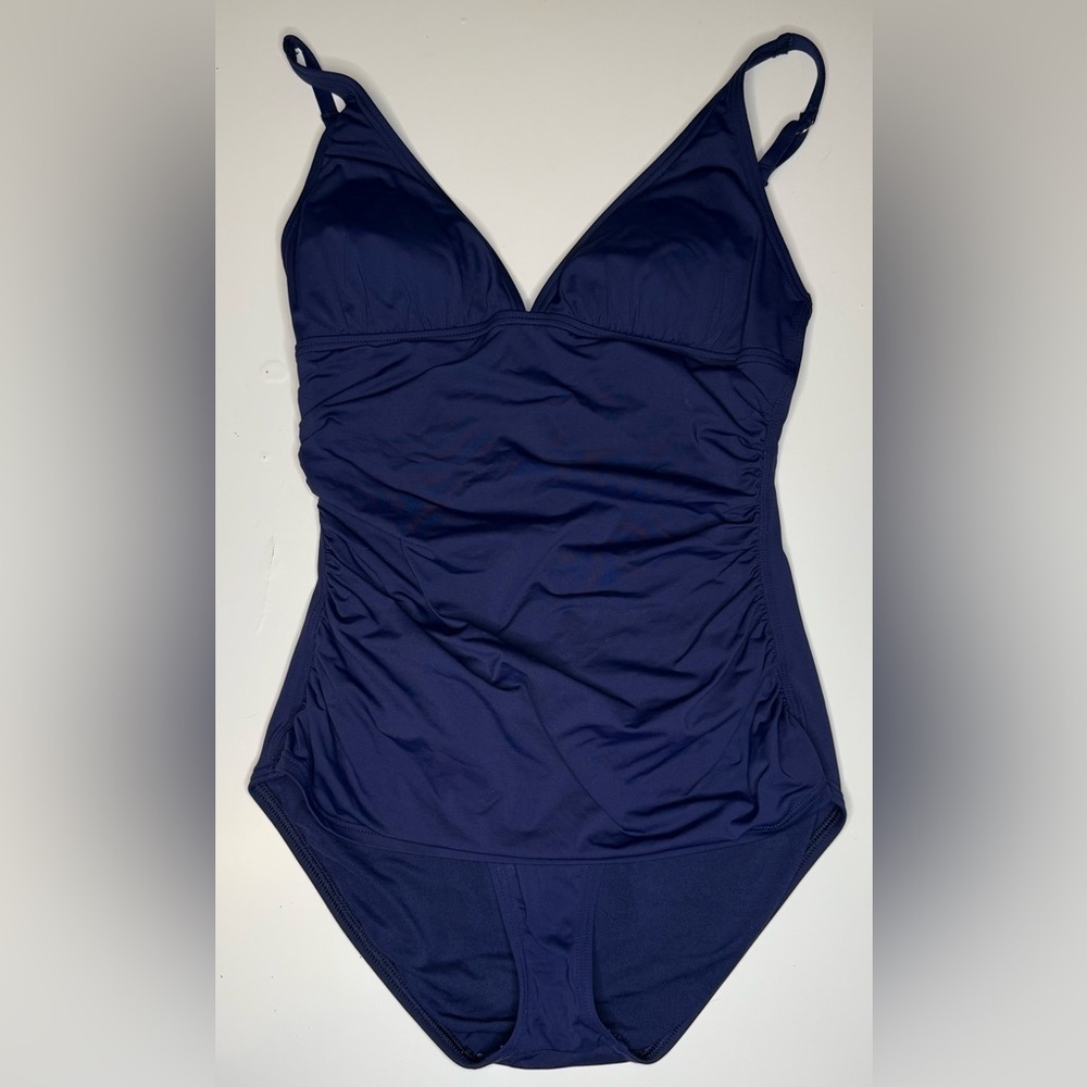 Tommy Bahama Navy Blue One-Piece Swimsuit with Ruching Size 6 GUC